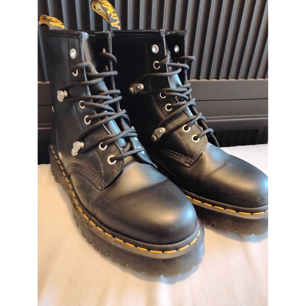 ▪️Dr. Martens 1460 Bex Stud Leather Boots Discontinued Fall cottagecore goth